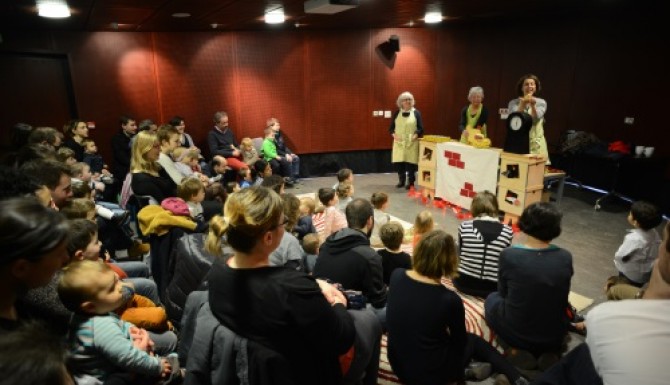 spectacle dans la salle auditorium