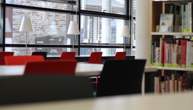 Tables de travail/lecture
