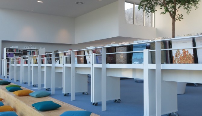 Gradins de l'espace adulte