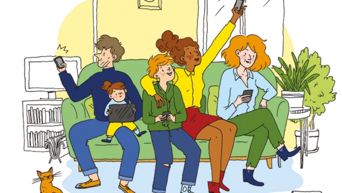 La famille Tout-écran. Cop. CLEMI Membres d'une famille assis dans un canapé et utilisant tous un outil numérique : télé, tablette, smartphone, lecteur MP3
